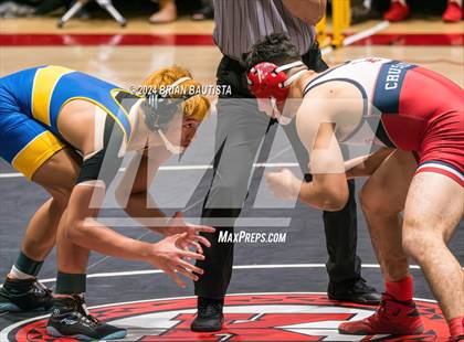 Thumbnail 1 in HHSAA State Championships photogallery.