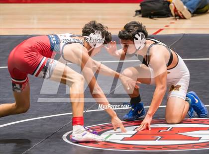 Thumbnail 2 in HHSAA State Championships photogallery.
