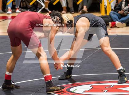 Thumbnail 3 in HHSAA State Championships photogallery.