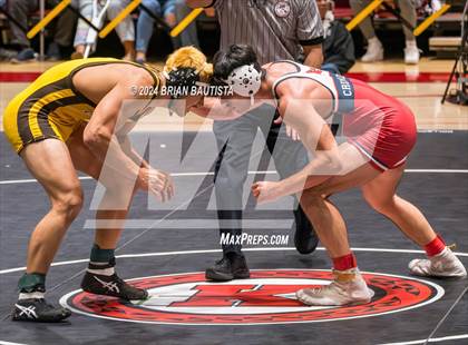Thumbnail 1 in HHSAA State Championships photogallery.