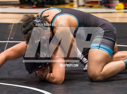 Thumbnail 2 in HHSAA State Championships photogallery.