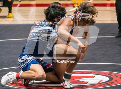 Thumbnail 2 in HHSAA State Championships photogallery.