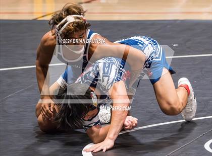 Thumbnail 2 in HHSAA State Championships photogallery.