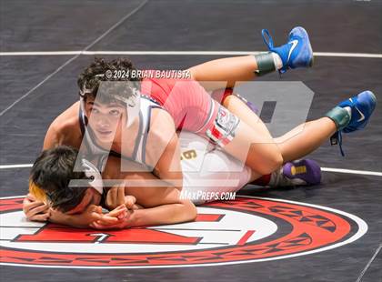 Thumbnail 3 in HHSAA State Championships photogallery.
