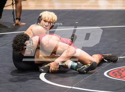 Thumbnail 2 in HHSAA State Championships photogallery.