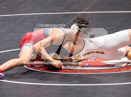 Thumbnail 3 in HHSAA State Championships photogallery.