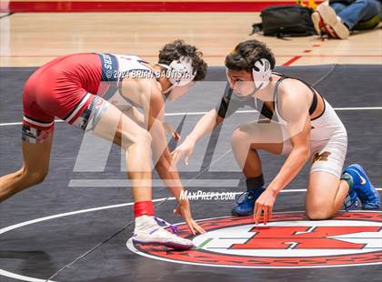 Thumbnail 3 in HHSAA State Championships photogallery.