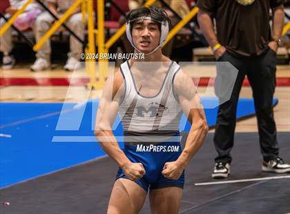 Thumbnail 3 in HHSAA State Championships photogallery.