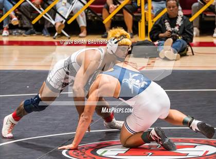 Thumbnail 1 in HHSAA State Championships photogallery.