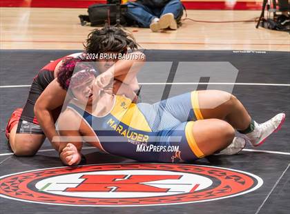 Thumbnail 1 in HHSAA State Championships photogallery.
