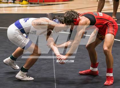 Thumbnail 2 in HHSAA State Championships photogallery.
