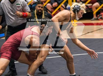 Thumbnail 2 in HHSAA State Championships photogallery.