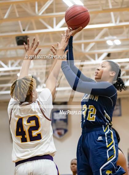 Thumbnail 2 in E.E. Smith vs. Jack Britt (Cumberland County Schools Basketball Holiday Classic) photogallery.
