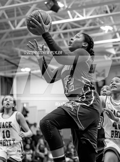 Thumbnail 1 in E.E. Smith vs. Jack Britt (Cumberland County Schools Basketball Holiday Classic) photogallery.