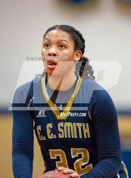 Thumbnail 3 in E.E. Smith vs. Jack Britt (Cumberland County Schools Basketball Holiday Classic) photogallery.