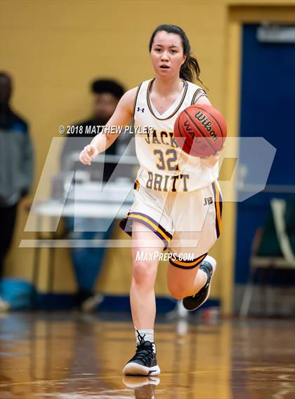 Thumbnail 3 in E.E. Smith vs. Jack Britt (Cumberland County Schools Basketball Holiday Classic) photogallery.
