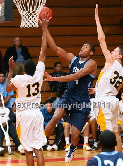 Thumbnail 1 in North vs. Bishop Montgomery (Sea Hawk Classic) photogallery.
