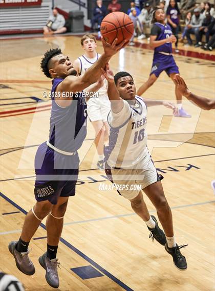 Thumbnail 3 in Caverna vs. Bardstown (KHSAA 5th Region Tournament) photogallery.