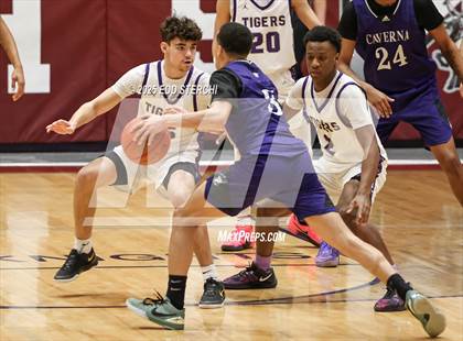 Thumbnail 1 in Caverna vs. Bardstown (KHSAA 5th Region Tournament) photogallery.