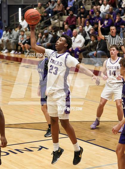 Thumbnail 3 in Caverna vs. Bardstown (KHSAA 5th Region Tournament) photogallery.