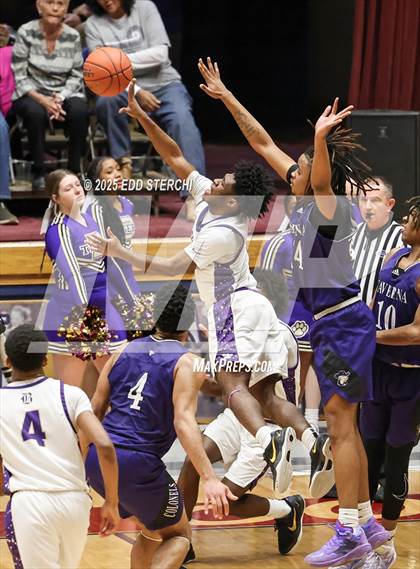 Thumbnail 1 in Caverna vs. Bardstown (KHSAA 5th Region Tournament) photogallery.