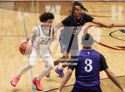 Thumbnail 1 in Caverna vs. Bardstown (KHSAA 5th Region Tournament) photogallery.