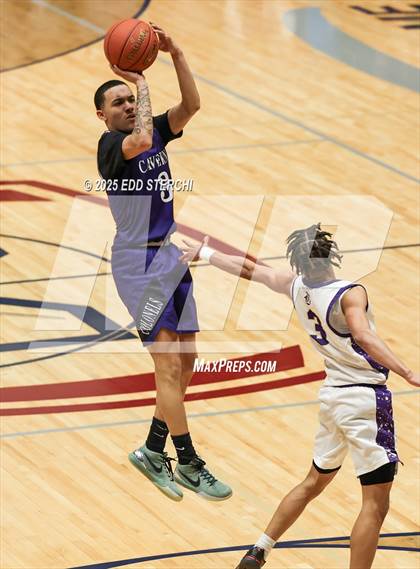 Thumbnail 1 in Caverna vs. Bardstown (KHSAA 5th Region Tournament) photogallery.