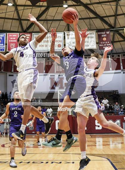 Thumbnail 1 in Caverna vs. Bardstown (KHSAA 5th Region Tournament) photogallery.