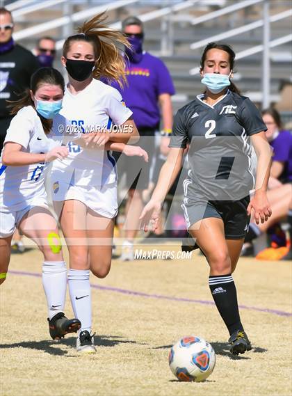 Thumbnail 1 in Phoenix Country Day @ Northwest Christian photogallery.