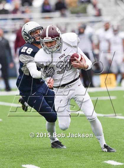 Thumbnail 2 in McDowell vs. State College (PIAA Class 4A 1st Round) photogallery.