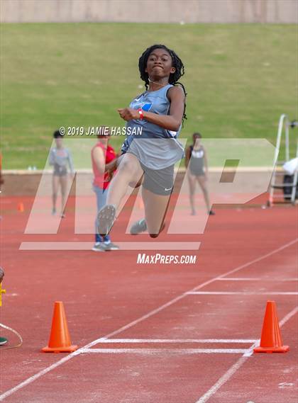Thumbnail 1 in Bojangles Track and Field Classic (Girls Field Events) photogallery.