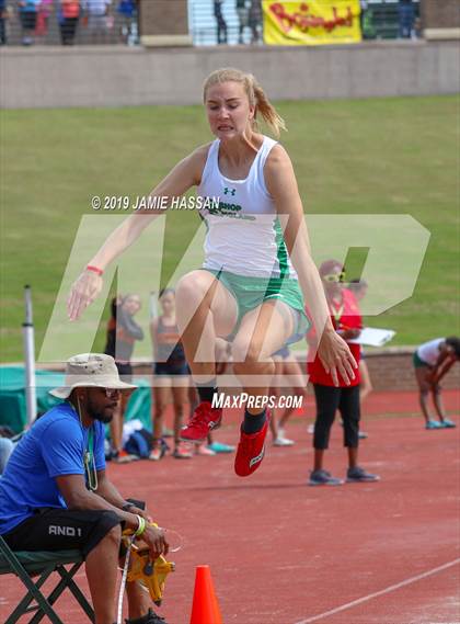 Thumbnail 3 in Bojangles Track and Field Classic (Girls Field Events) photogallery.