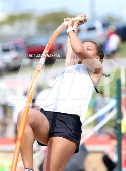 Thumbnail 1 in Bojangles Track and Field Classic (Girls Field Events) photogallery.