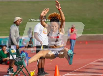 Thumbnail 2 in Bojangles Track and Field Classic (Girls Field Events) photogallery.
