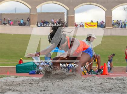 Thumbnail 3 in Bojangles Track and Field Classic (Girls Field Events) photogallery.