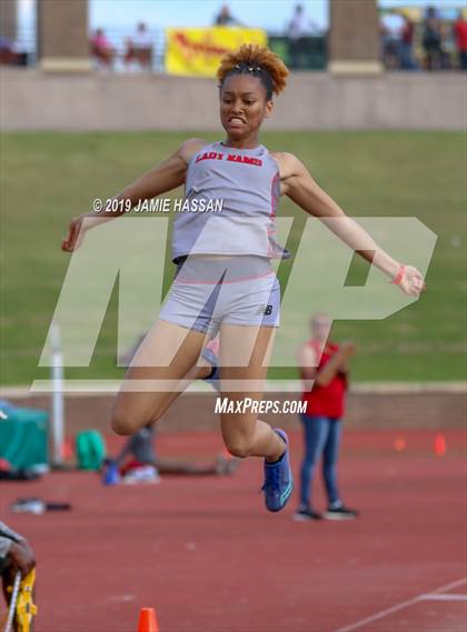 Thumbnail 2 in Bojangles Track and Field Classic (Girls Field Events) photogallery.