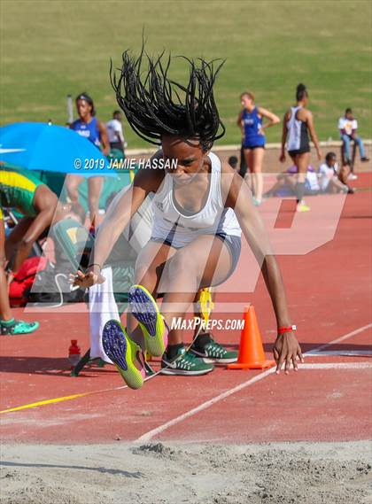 Thumbnail 2 in Bojangles Track and Field Classic (Girls Field Events) photogallery.