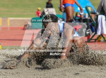 Thumbnail 1 in Bojangles Track and Field Classic (Girls Field Events) photogallery.