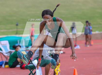Thumbnail 2 in Bojangles Track and Field Classic (Girls Field Events) photogallery.