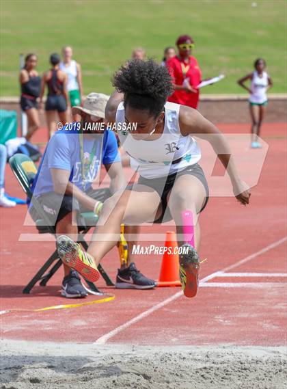 Thumbnail 1 in Bojangles Track and Field Classic (Girls Field Events) photogallery.