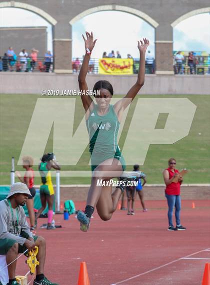 Thumbnail 3 in Bojangles Track and Field Classic (Girls Field Events) photogallery.