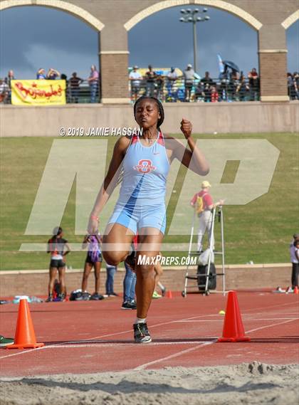 Thumbnail 2 in Bojangles Track and Field Classic (Girls Field Events) photogallery.