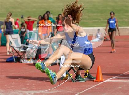 Thumbnail 1 in Bojangles Track and Field Classic (Girls Field Events) photogallery.