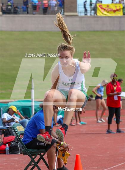 Thumbnail 1 in Bojangles Track and Field Classic (Girls Field Events) photogallery.