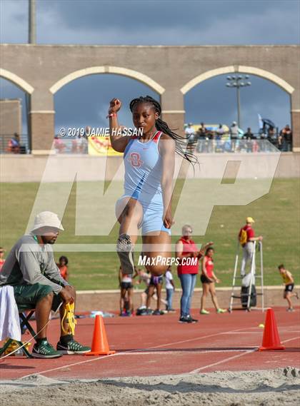Thumbnail 3 in Bojangles Track and Field Classic (Girls Field Events) photogallery.