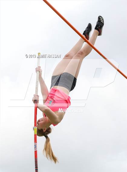 Thumbnail 1 in Bojangles Track and Field Classic (Girls Field Events) photogallery.