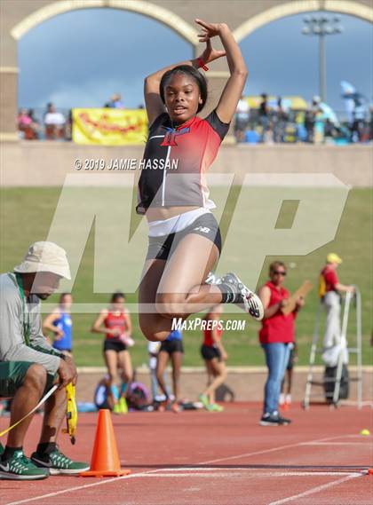 Thumbnail 2 in Bojangles Track and Field Classic (Girls Field Events) photogallery.