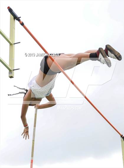 Thumbnail 1 in Bojangles Track and Field Classic (Girls Field Events) photogallery.
