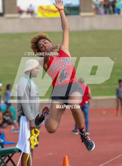 Thumbnail 2 in Bojangles Track and Field Classic (Girls Field Events) photogallery.