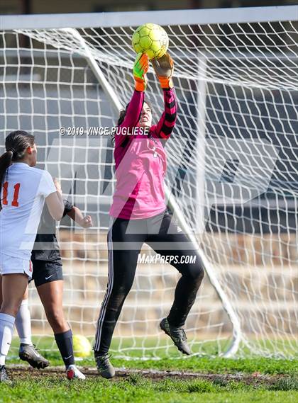 Thumbnail 3 in Grant @ Verdugo Hills photogallery.